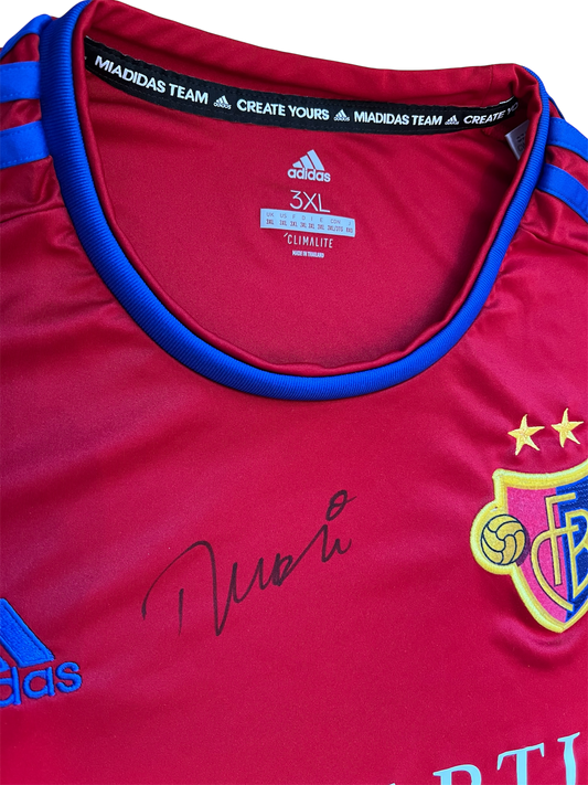 FC Basel Football Jersey signed by Murat Yakin (3XL)