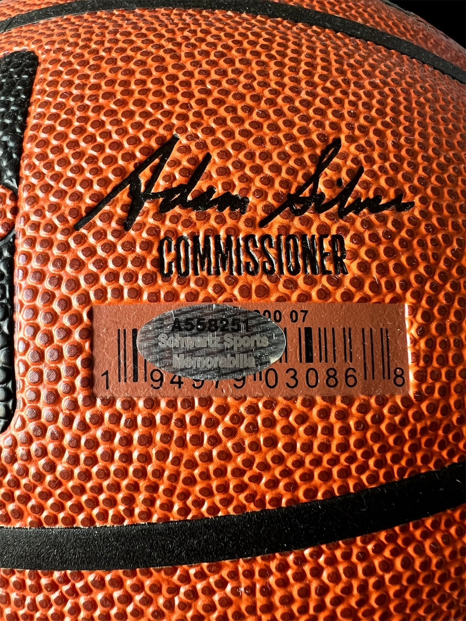 imagespursparkerbasketball3