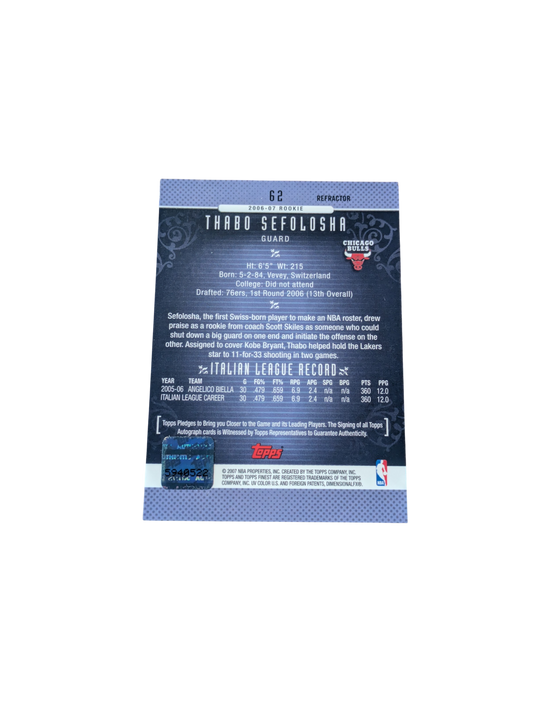 2007 Topps Finest Basketball Chicago Bulls Thabo Sefolosha Auto Refractor Card