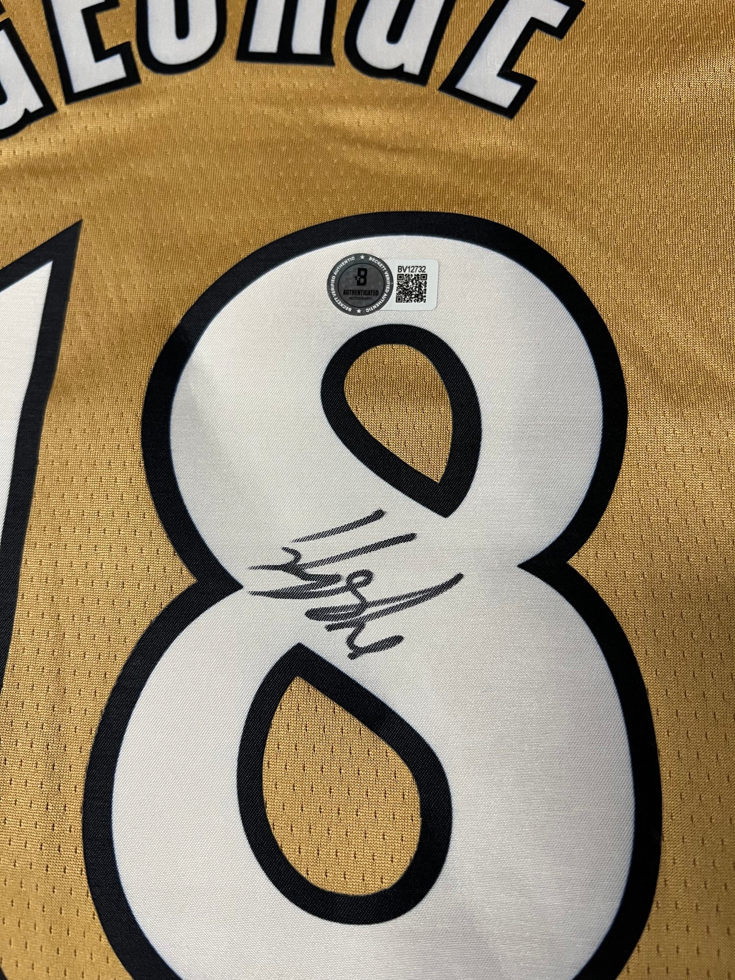 Washington Wizards Kyshawn George NBA signed Rookie City Edition Jersey