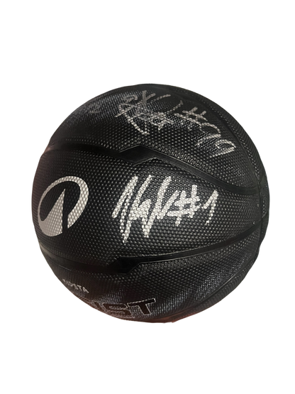 Resist S7 Street Basketball 3x3 Champions signed by Jonathan Dubas, Jonathan Kazadi, Natan & Thomas Jurkovitz