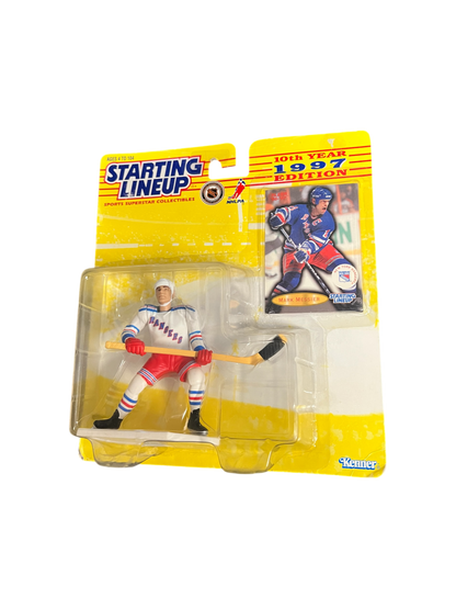 1997 Kenner Starting Lineup Mark Messier New York Rangers Action Figure with card