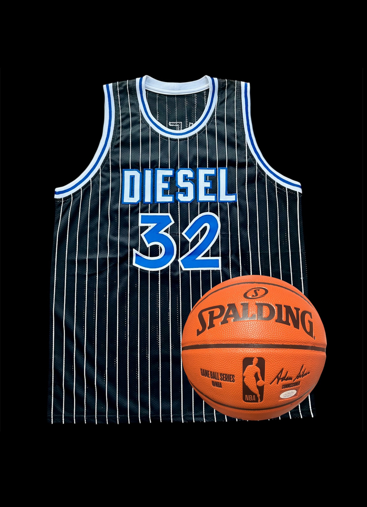 Orlando Magic Shaquille O'Neal NBA Signed Custom Jersey + Basketball Bundle
