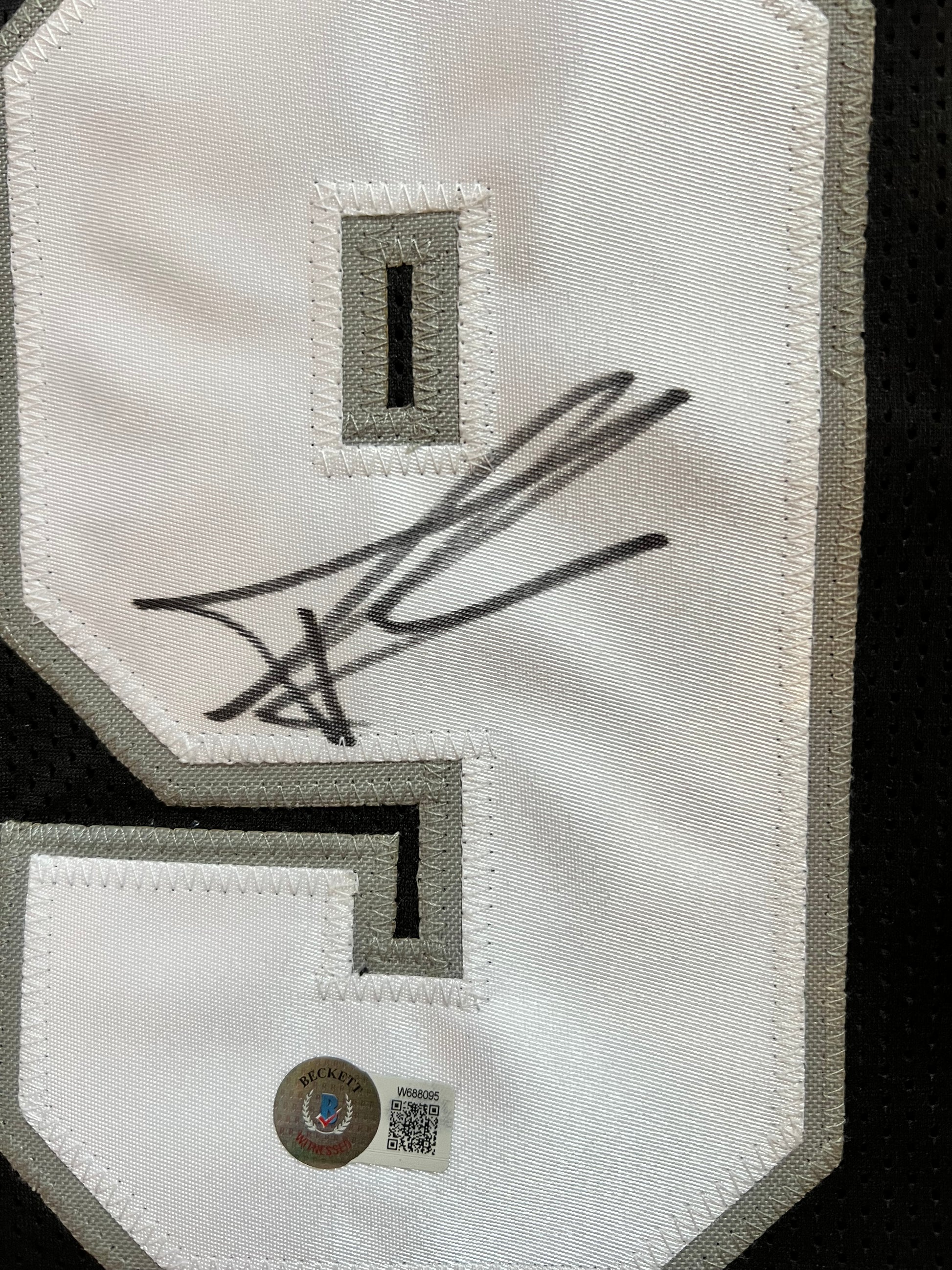 imagespursparkerjersey3