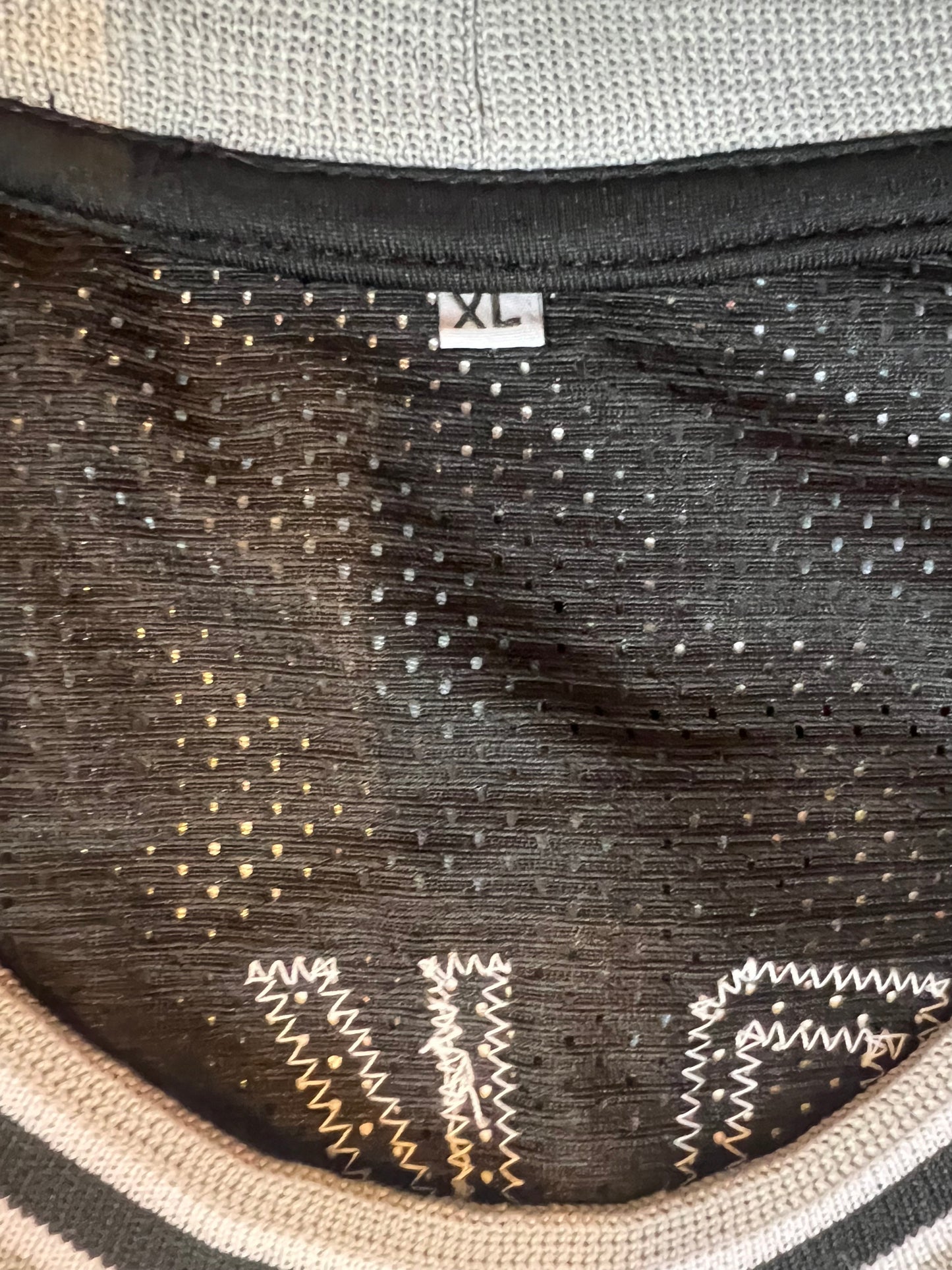 imagespursparkerjersey4