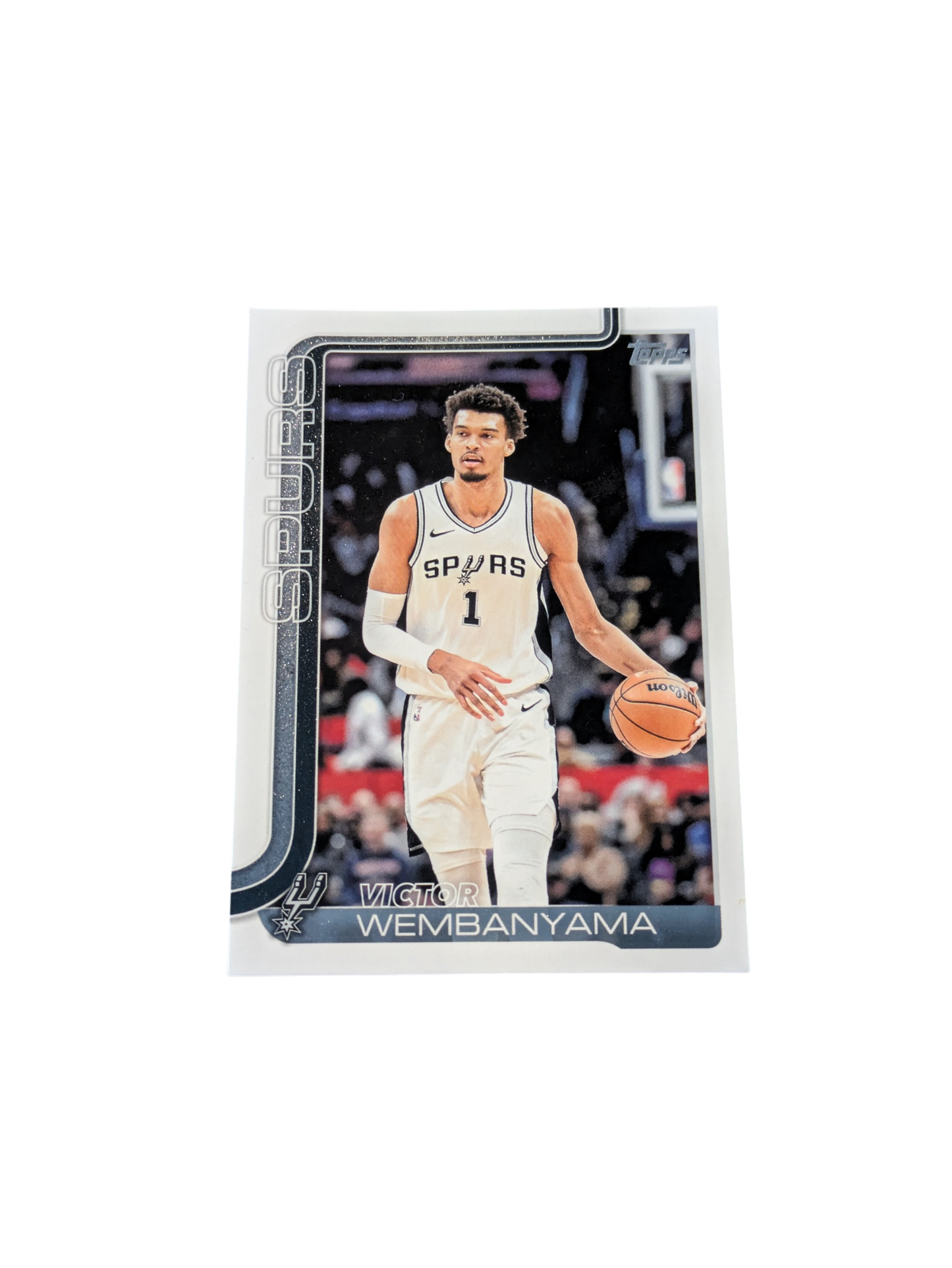 2025 Topps Flagship San Antonio Spurs Victor Wembanyama #195 card