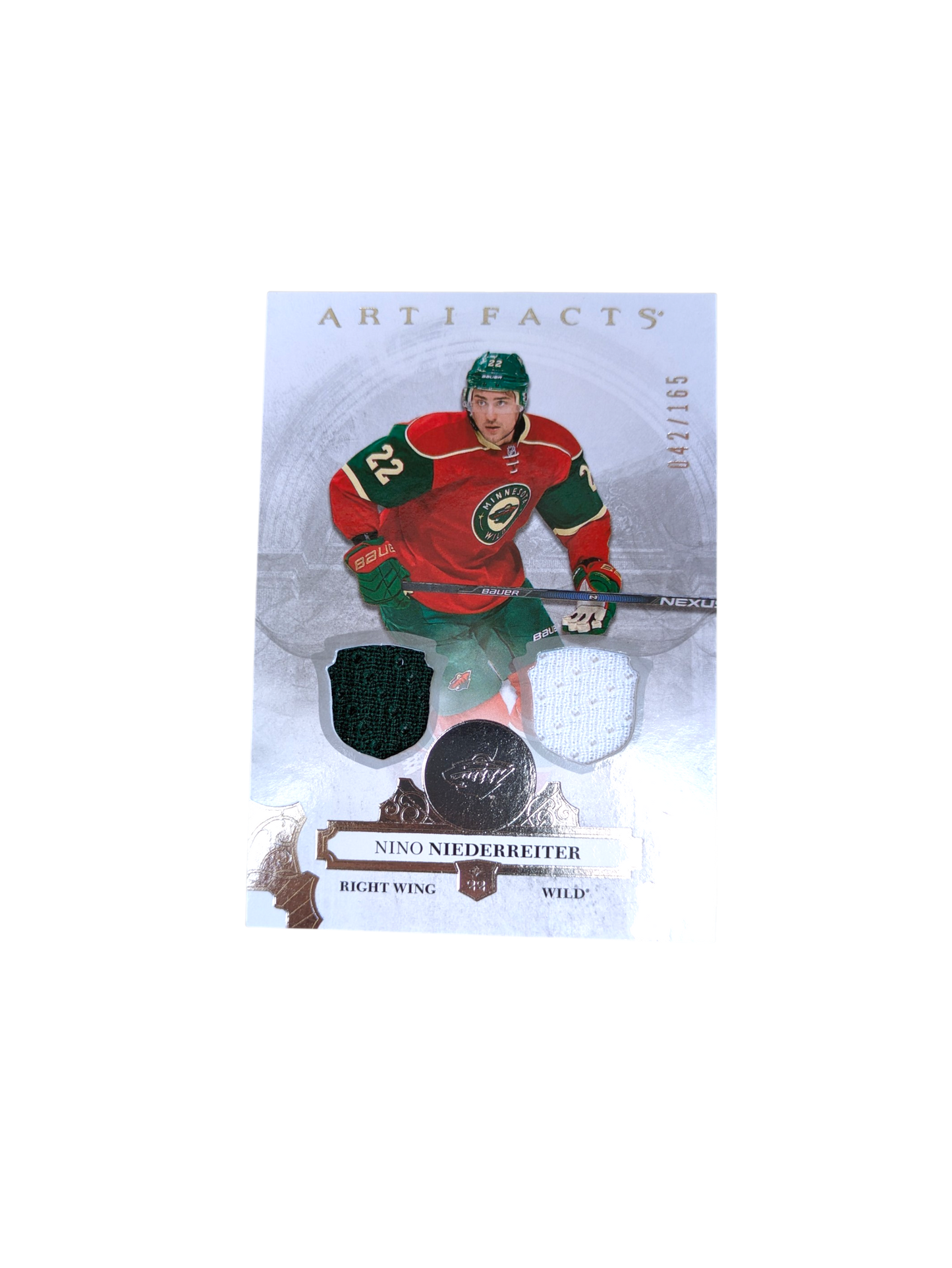 2017 Upper Deck Artifacts Minnesota Wild Nino Niederreiter Patch 042/16599 card