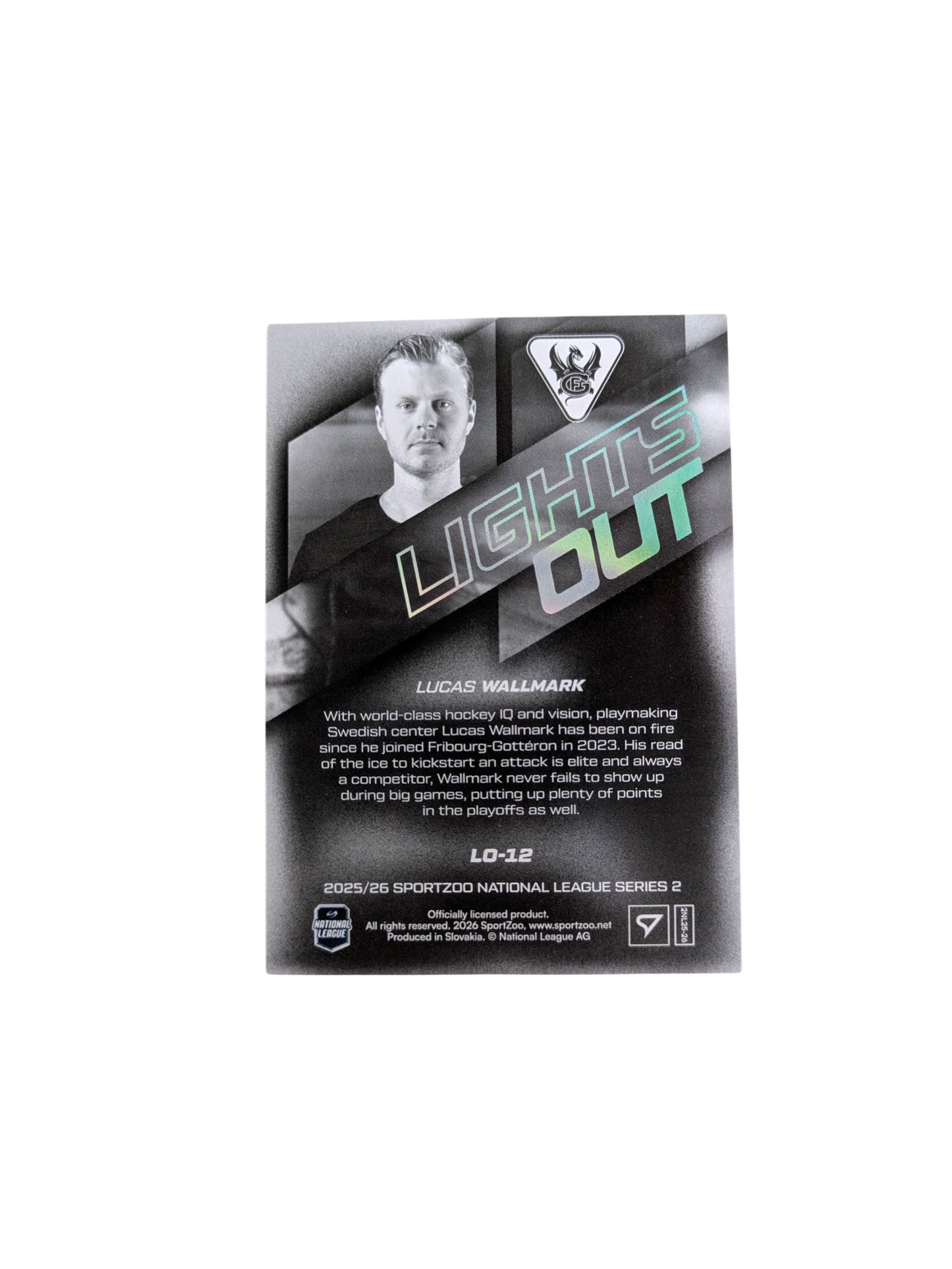 2025-26 SportZoo National League Fribourg-Gottéron Lucas Wallmark Lights Out Pink 60/99 card