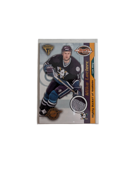 2002 Pacific Mighty Ducks of Anaheim Mike Leclerc Patch Card