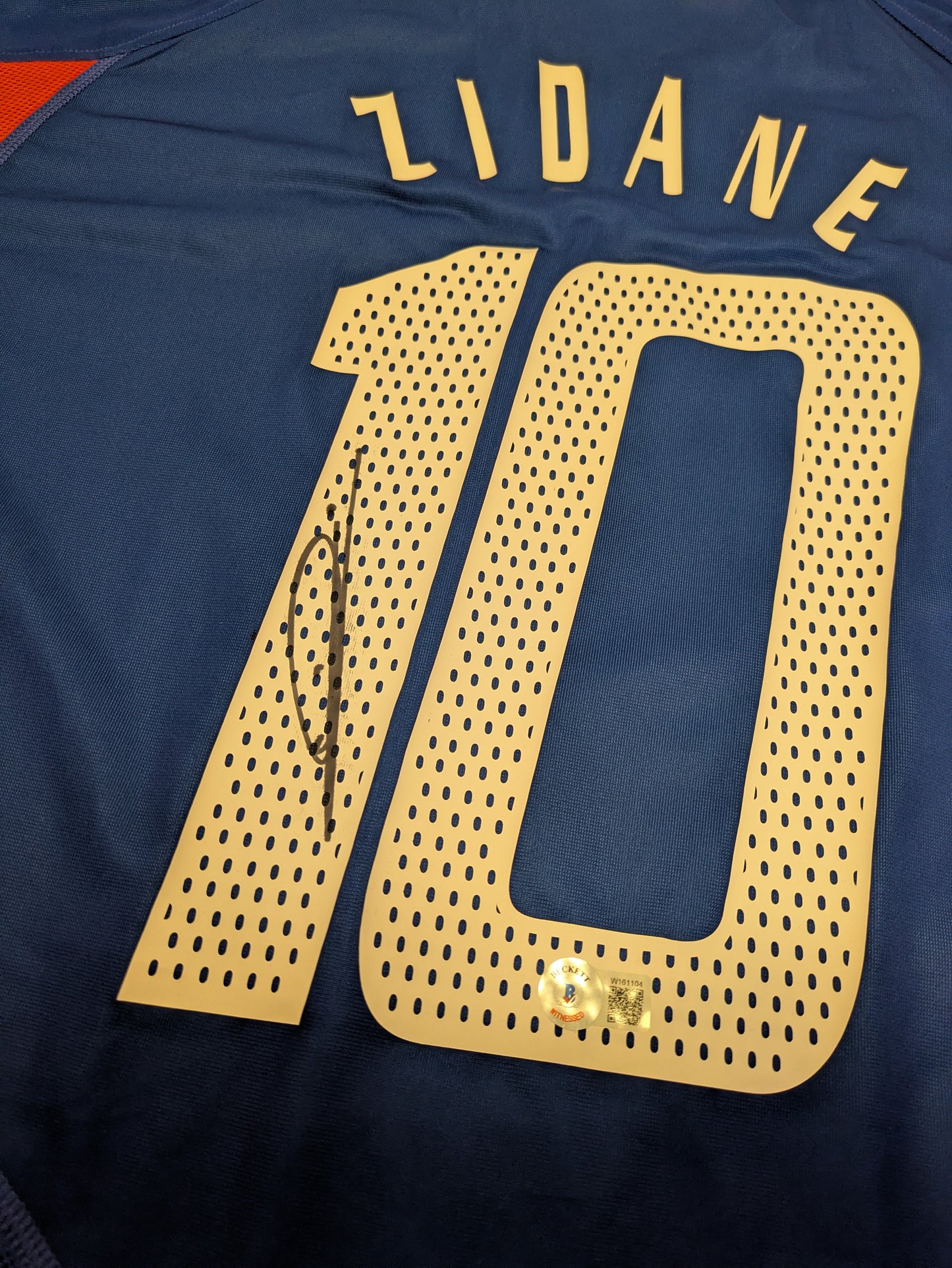 2004 France Football Legend Zinedine Zidane signed Jersey